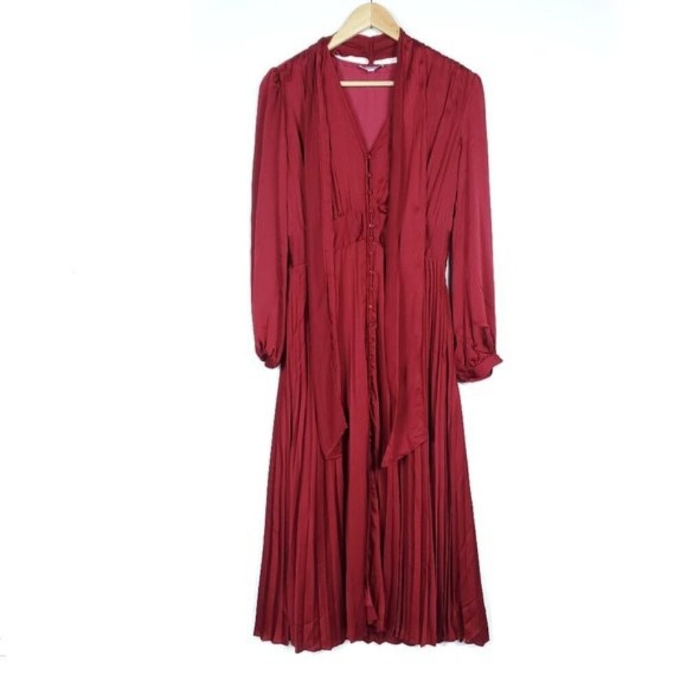 Equipment Macin Rio Red Gold Long Sleeve Dress. Size 4